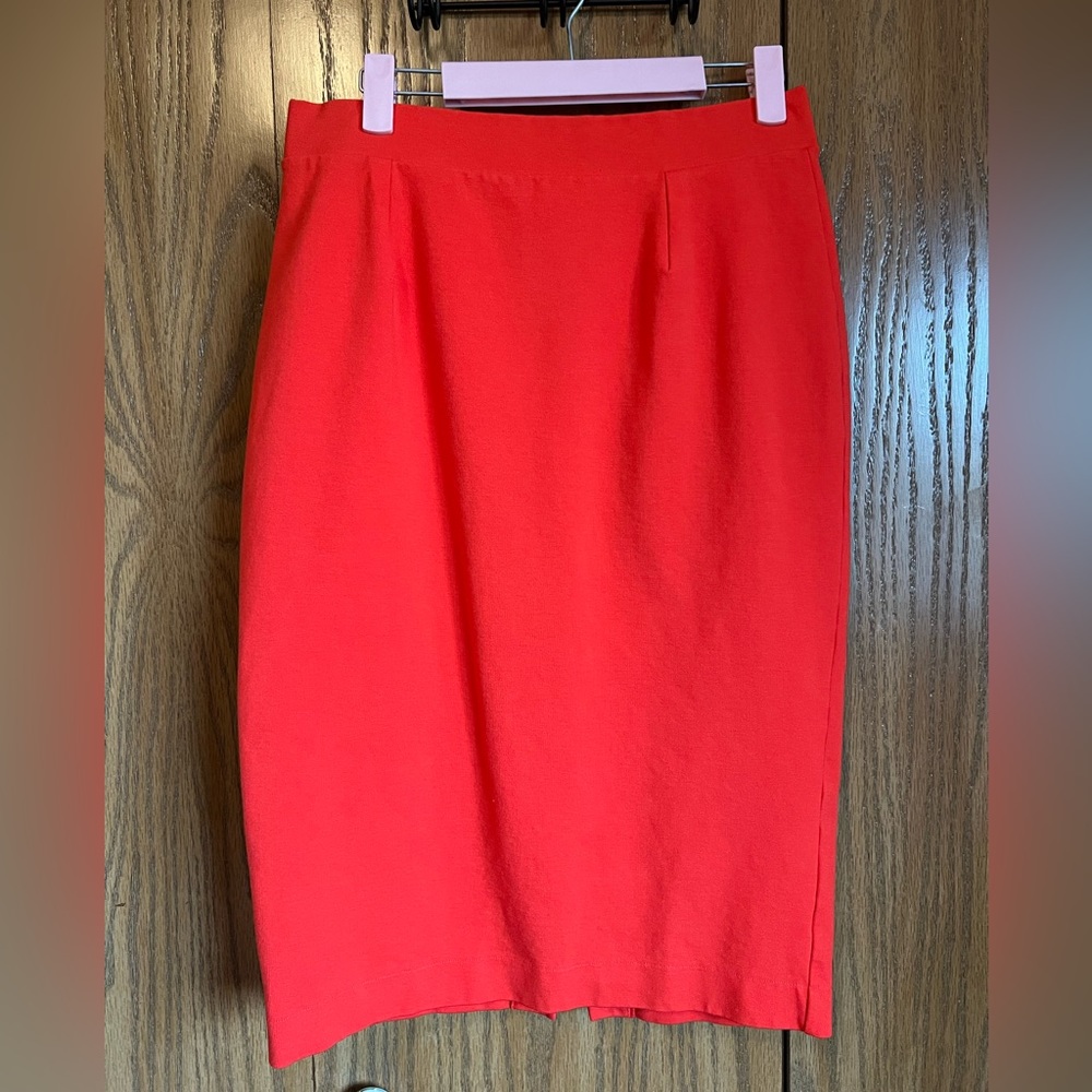 Kettlewell Ponte Pencil Skirt in True Red